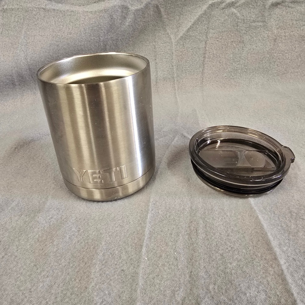 YETI Rambler 10 oz Lowball Tumbler Stainless Steel with MagSlider Lid Silver